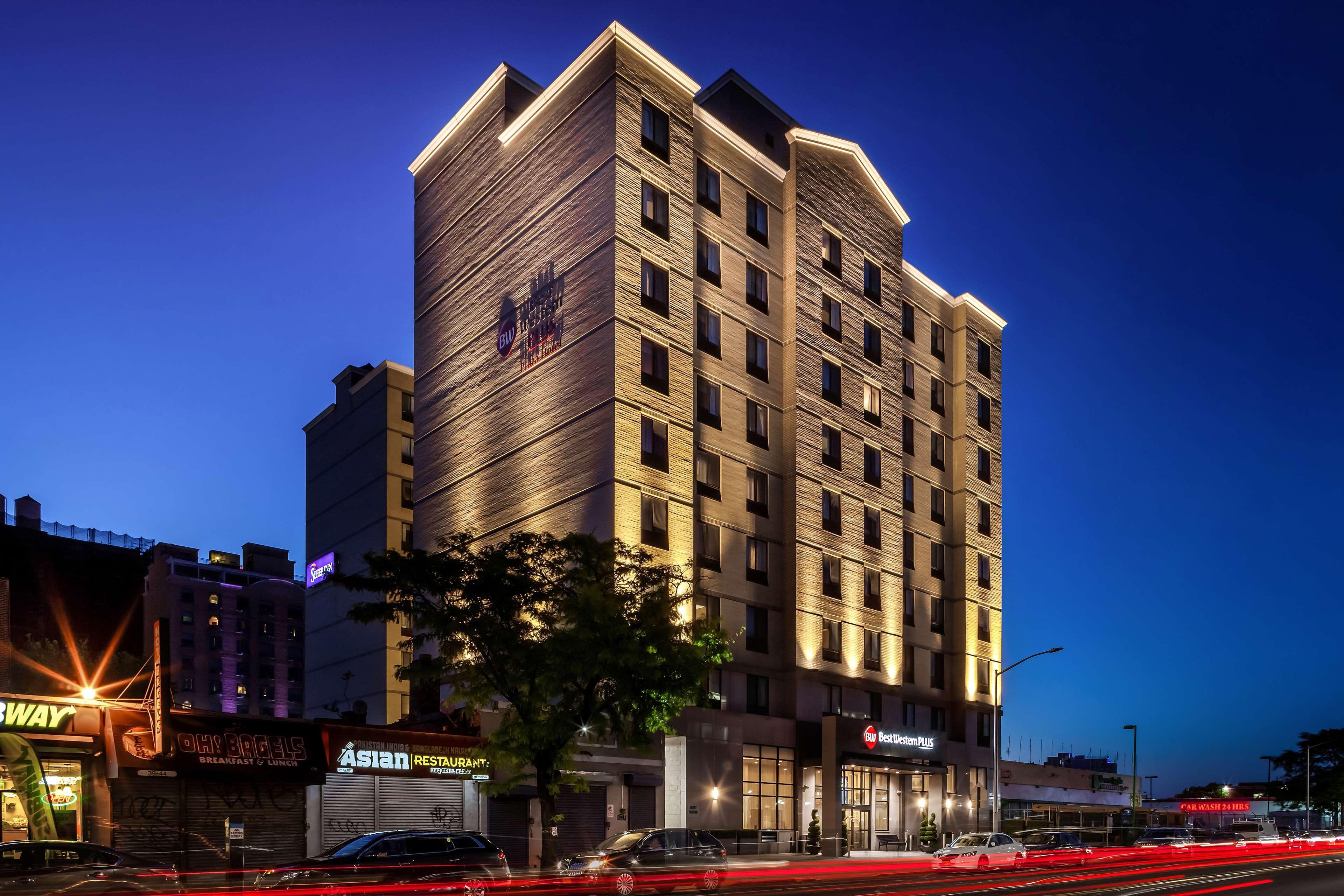 Best Western Plus Plaza Hotel New York City Exterior photo