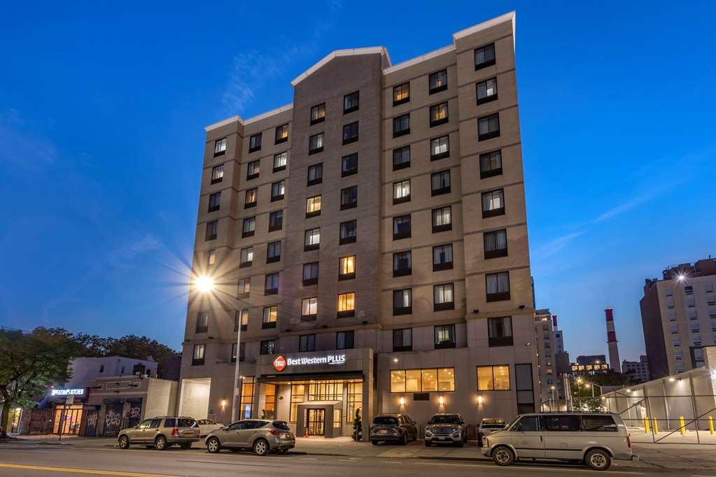 Best Western Plus Plaza Hotel New York City Exterior photo