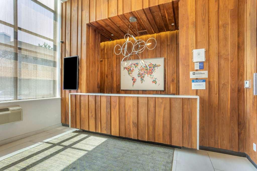 Best Western Plus Plaza Hotel New York City Interior photo