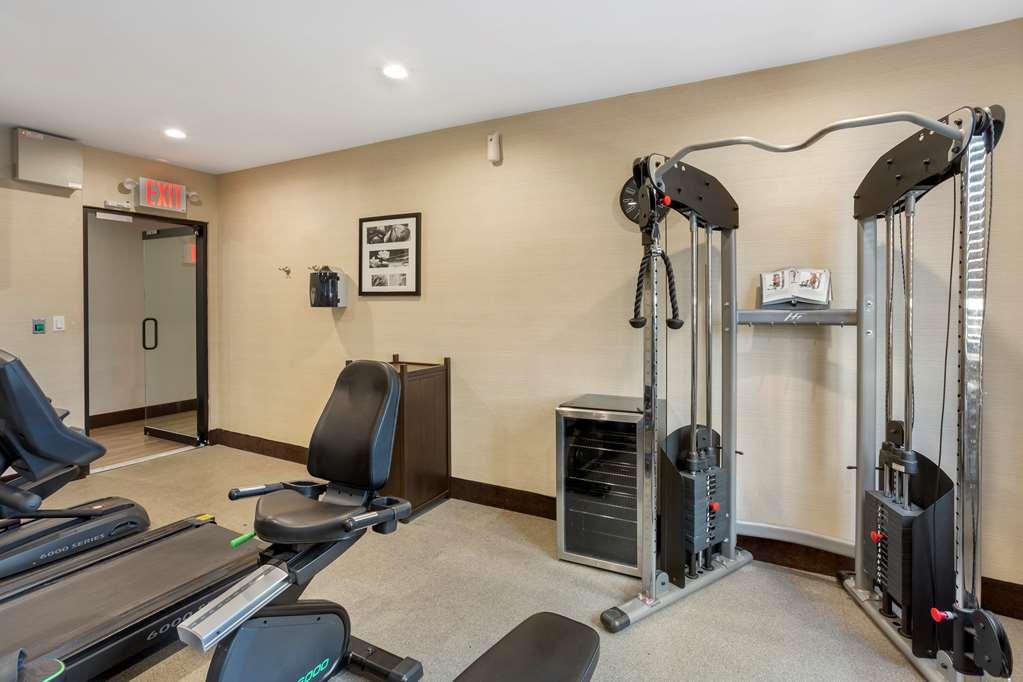Best Western Plus Plaza Hotel New York City Facilities photo