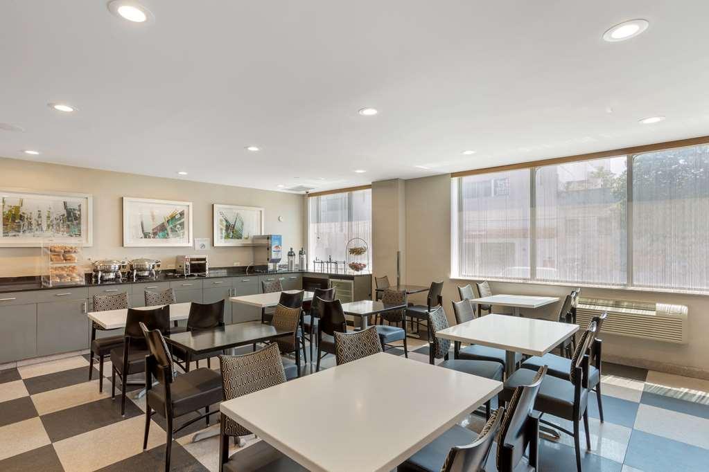 Best Western Plus Plaza Hotel New York City Restaurant photo