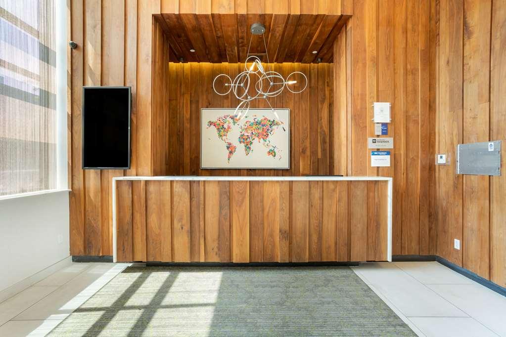 Best Western Plus Plaza Hotel New York City Interior photo